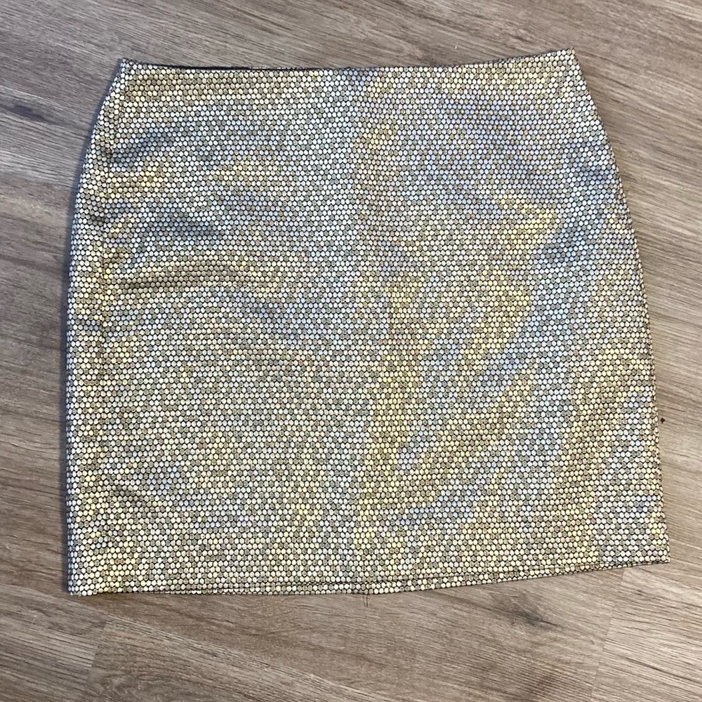 Banana Republic Gold & Black Metallic Jacquard Mini Skirt Size 4